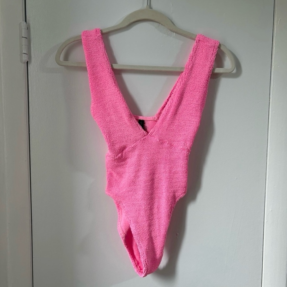 One Piece Swimsuit - Picture 4 of 8